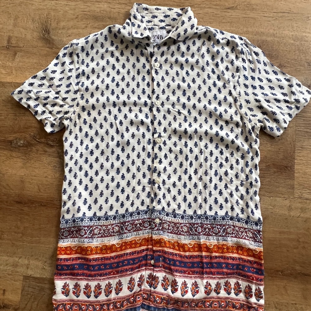 Cool small print shirt made by ZARA